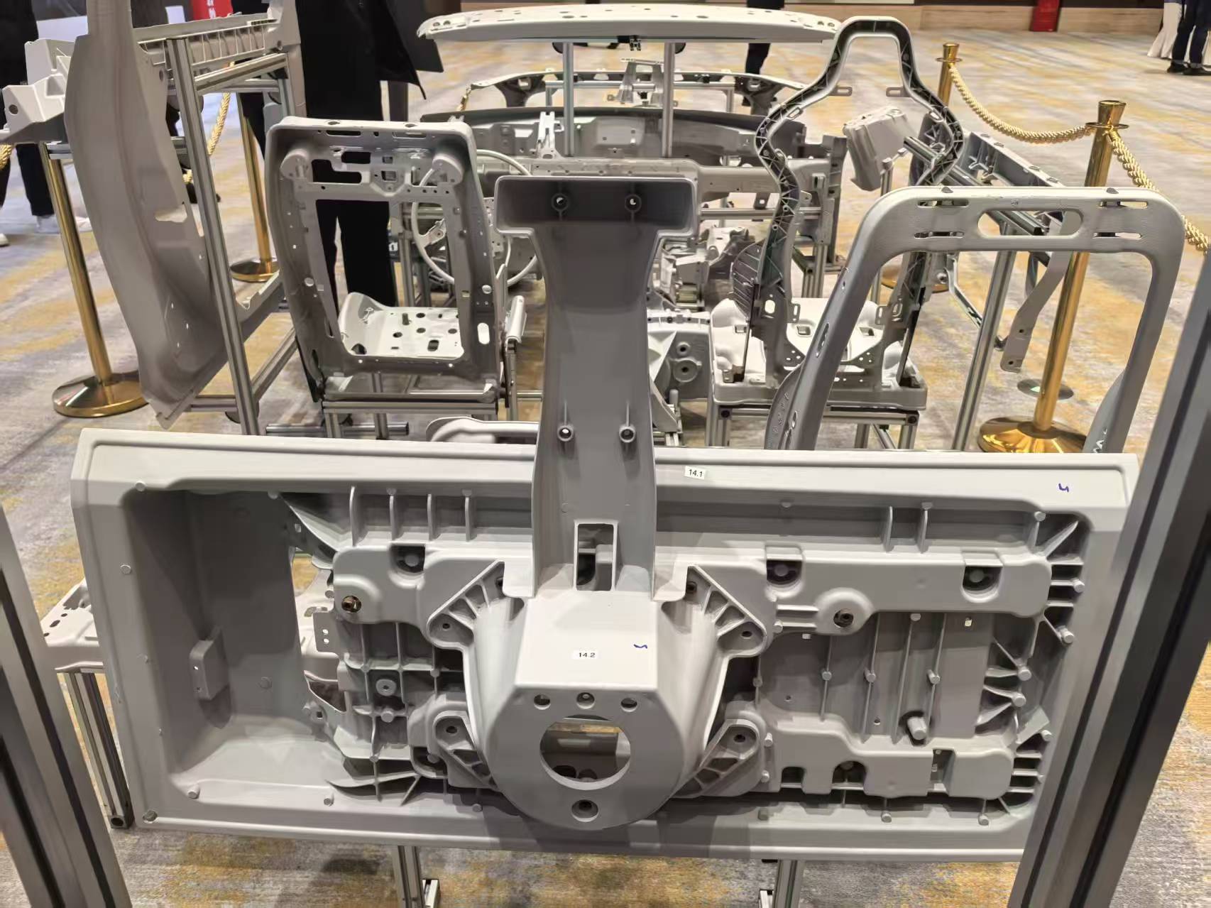 壓鑄脫模劑100問（49）為什么鎂合金壓鑄需嚴(yán)格管控鎂液溫度和成分？對于脫模劑的要求是什么？